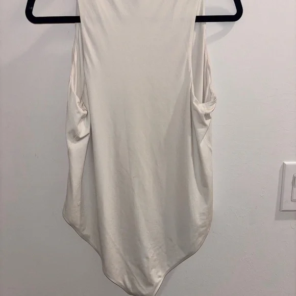 Lululemon Wundermost High-Neck Bodysuit in Mojave Tan size L Great Condition! - Picture 7 of 9